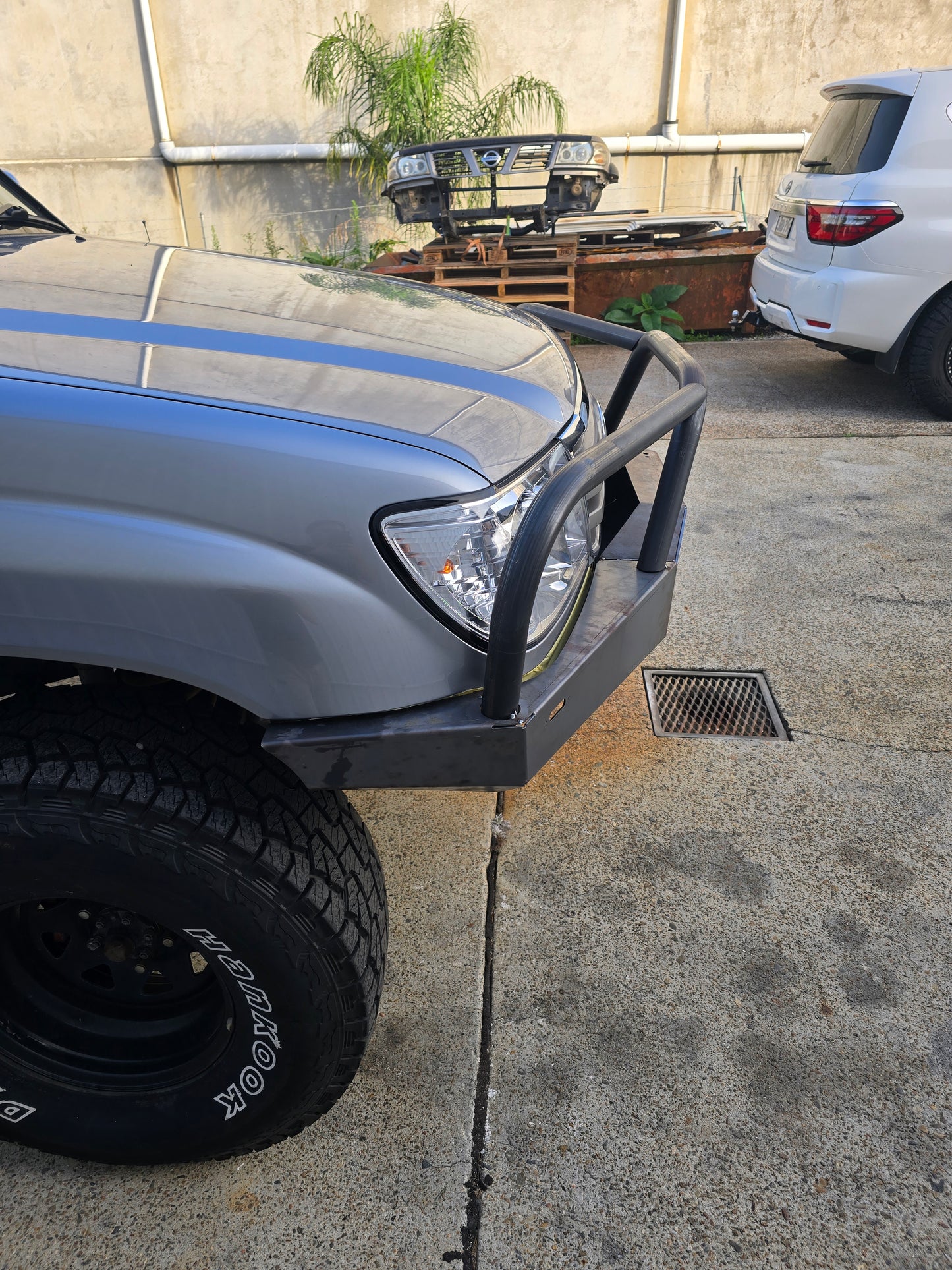 105 Series Plate Bullbar - New Style