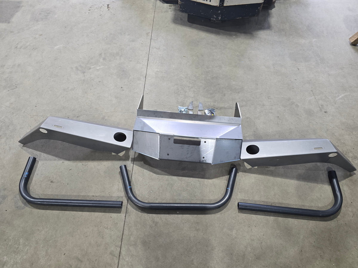 Gu Patrol S1-4 Plate Bullbar - New Style - Photo 12 | Rag Customs