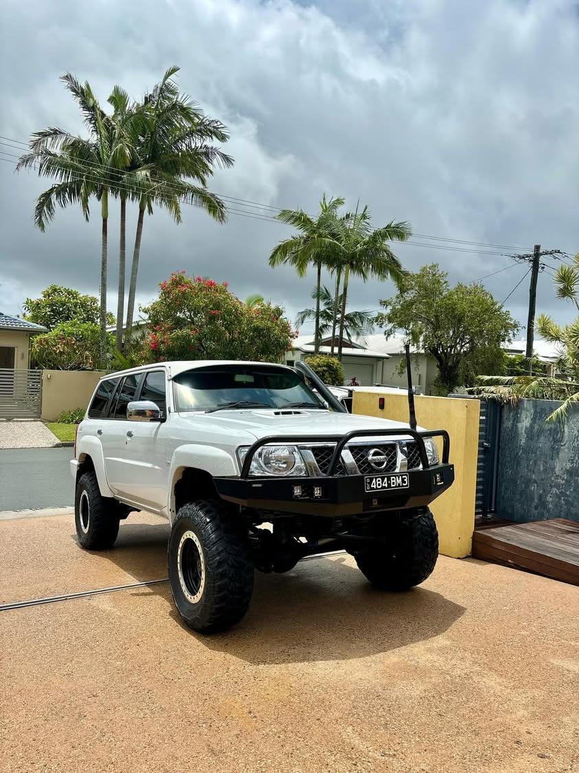 Gu Patrol S1-4 Plate BullBar - Flat Style - Photo 4 | Rag Customs