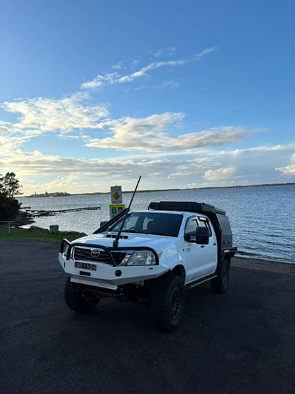 N70 Hilux Plate Bullbar - New Style