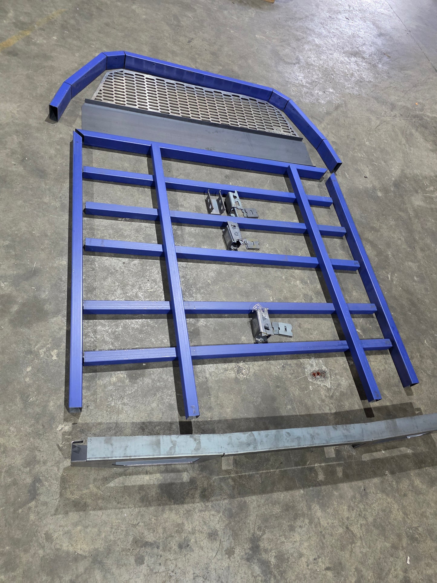 Universal Dualcab Tray Kit